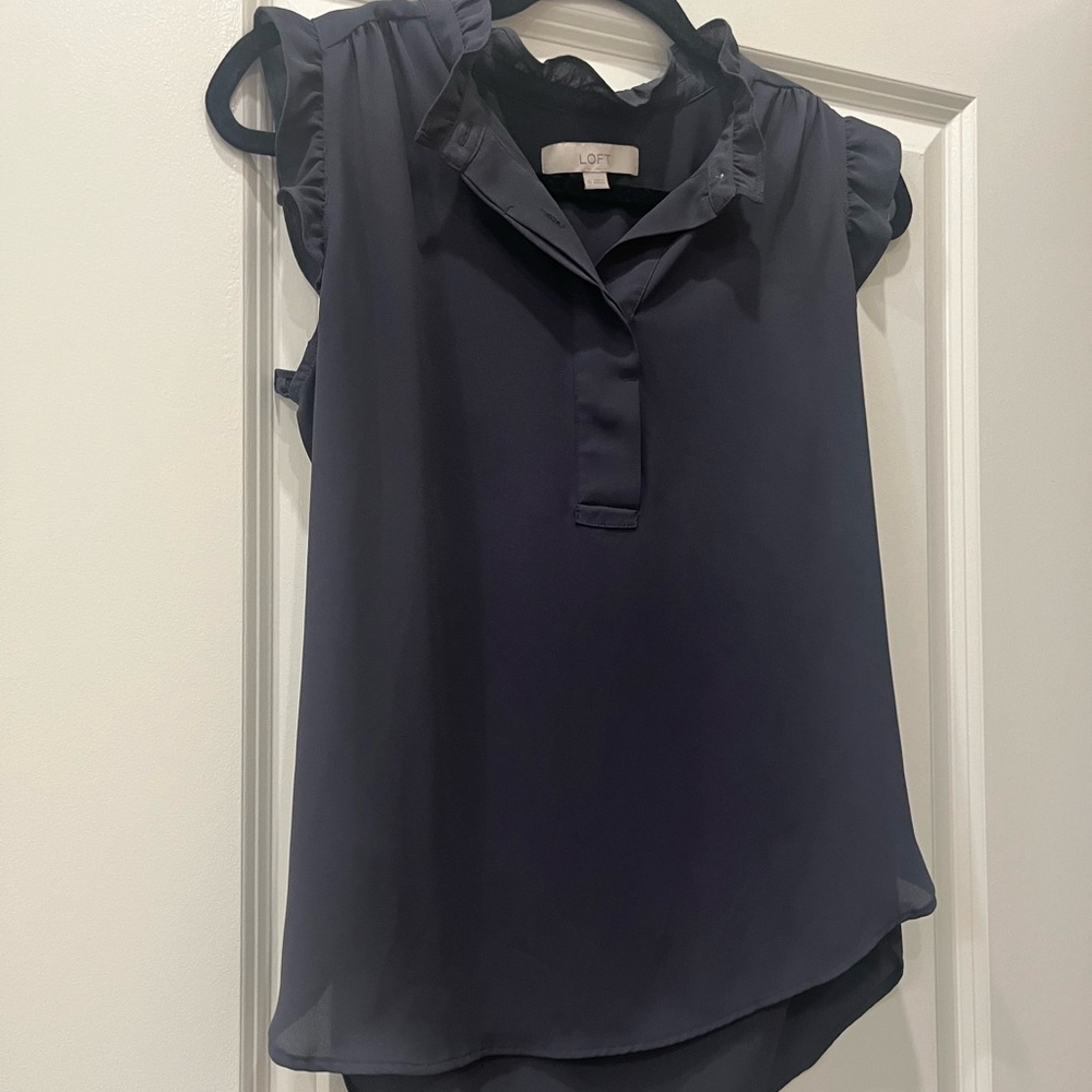 LOFT grey blouse with flutter cap sleeve